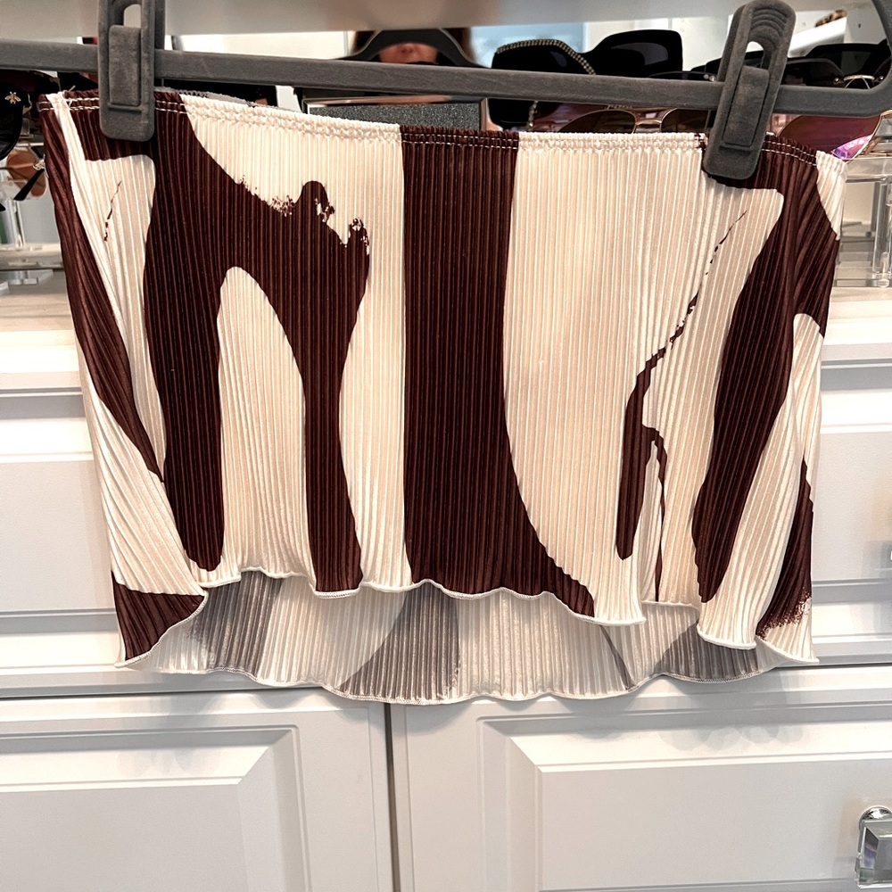 NWOT Flowy crop/tube top